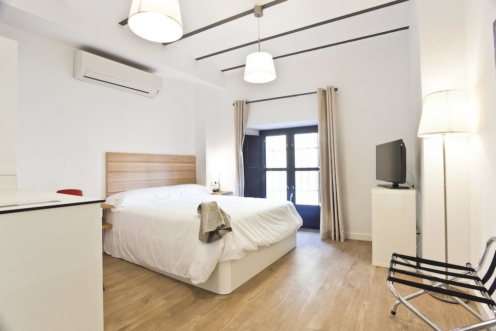 Фото Casa Miravalle Apartamentos Darro