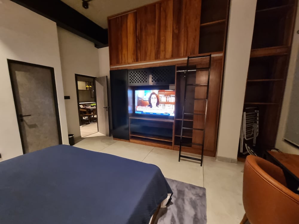 Фото Vaux Park Street