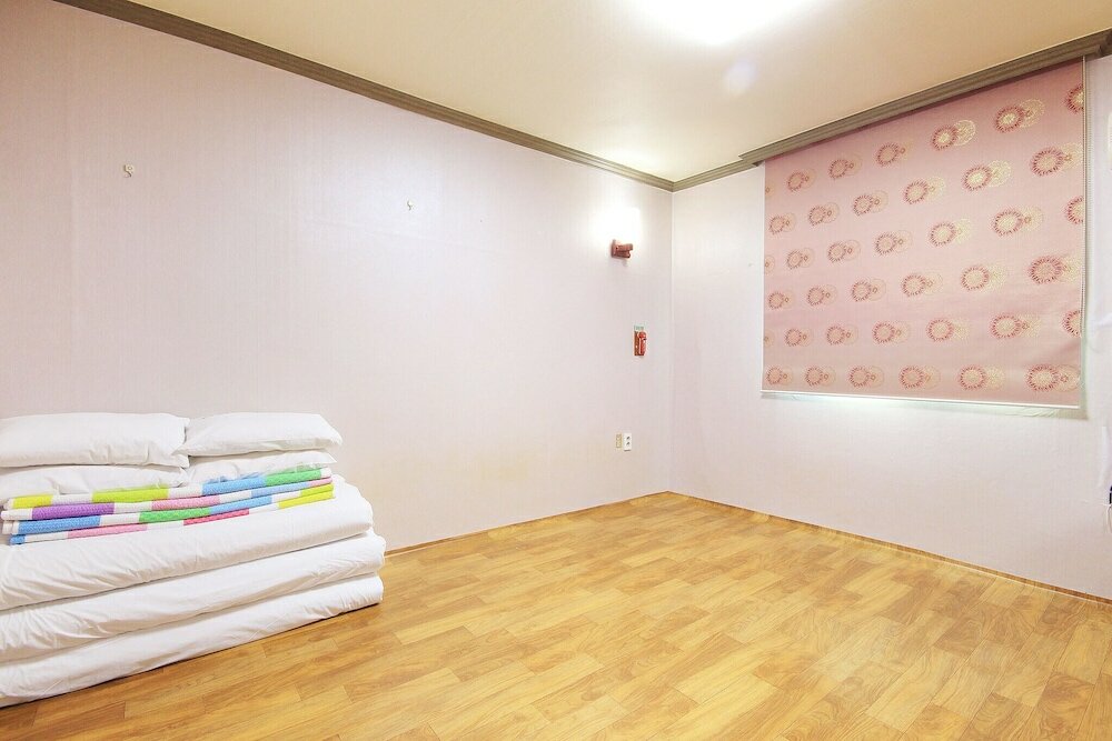 Фото Yeosu Living