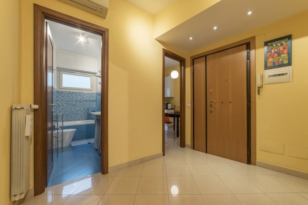 Фото Lovely Flat Marconi District