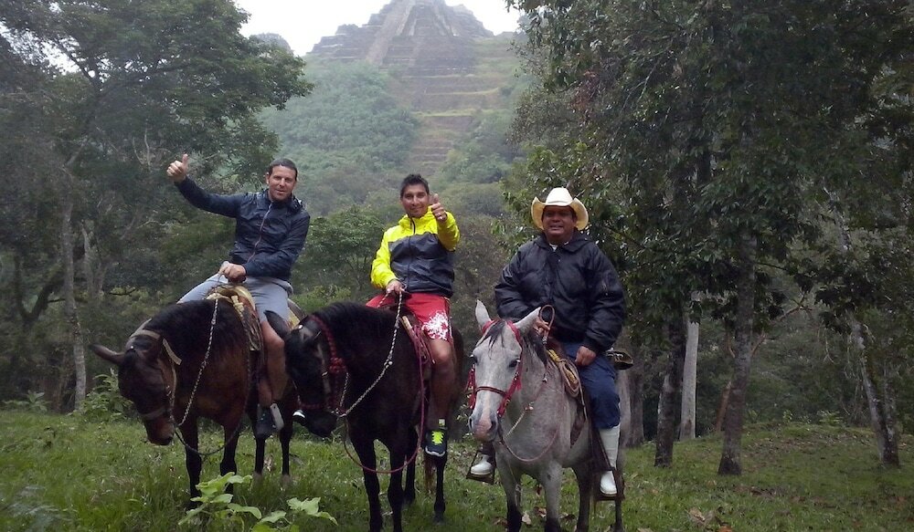 Фото Centro Ecoturistico ToninaKayab