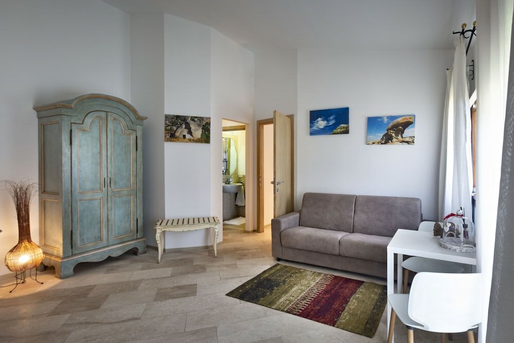 Фото Iconic Luxury Suite