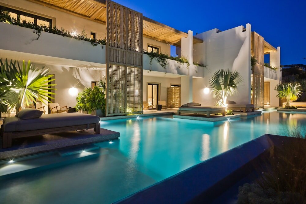 Фото Almi Luxury Rooms