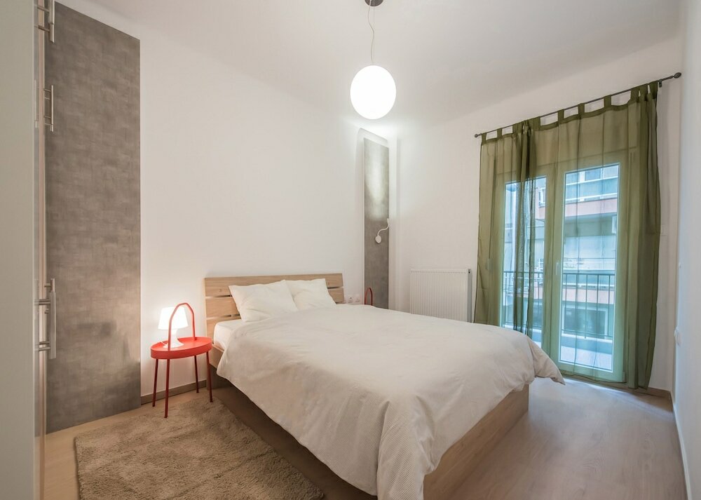 Фото Halu! Modern Centre Apartment