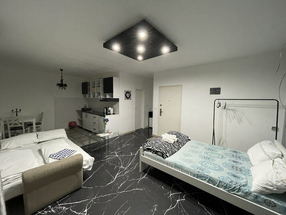 Фото Airport Apartments Belgrade