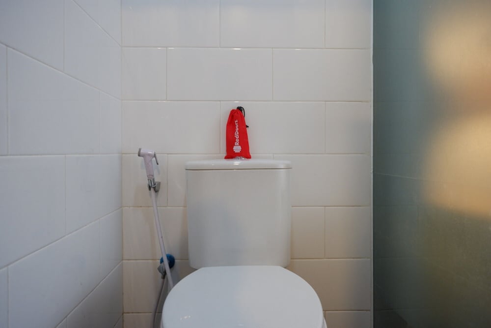 Фото RedDoorz Syariah @ Jalan Sultan Agung Tegal