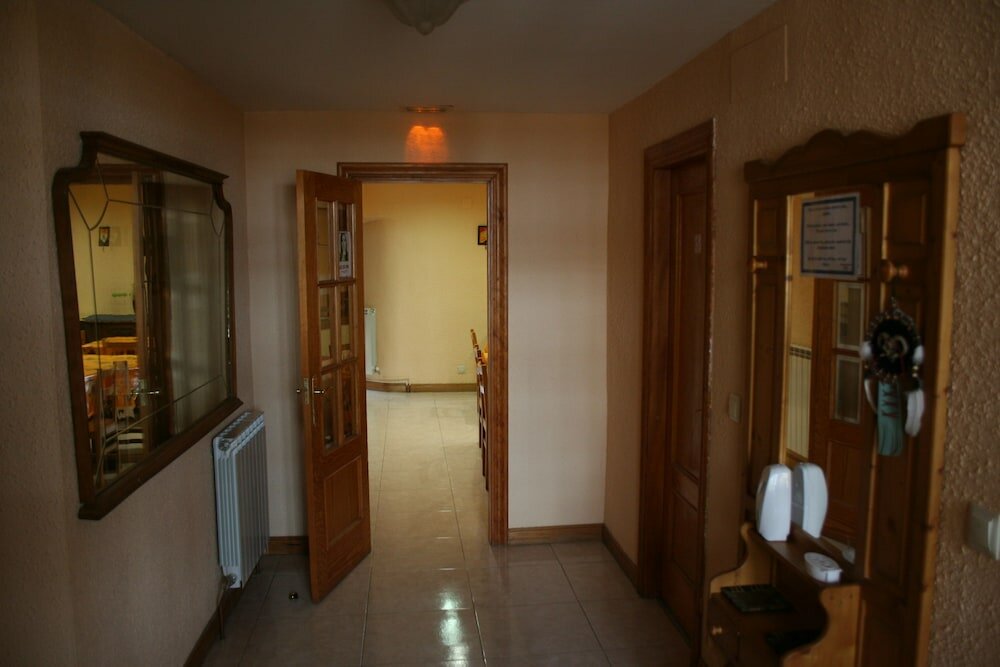 Фото La Bodega Del Camino - Hostel