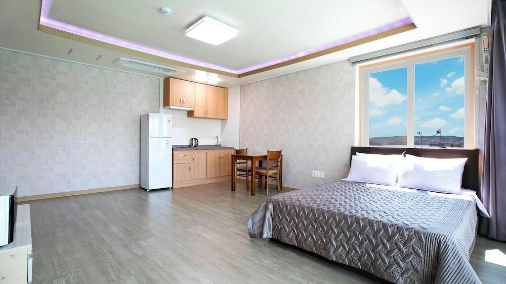 Фото Yeosu Janggun Island Pension