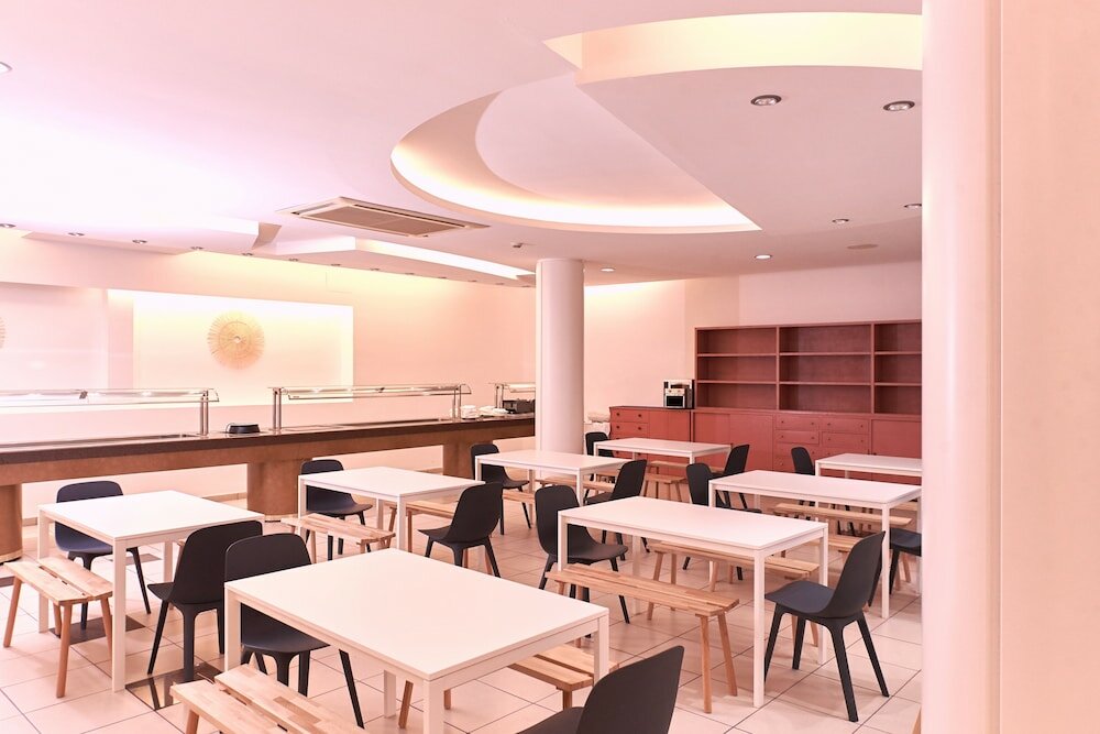 Фото Checkin Caribe Youth Hotel