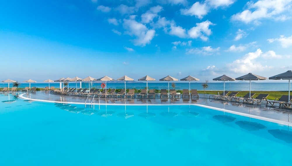 Фото Aeolos Beach Hotel