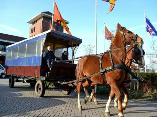 Внешний вид отеля Van der Valk Hotel Wolvega - Heerenveen в Волвеге, фото 2
