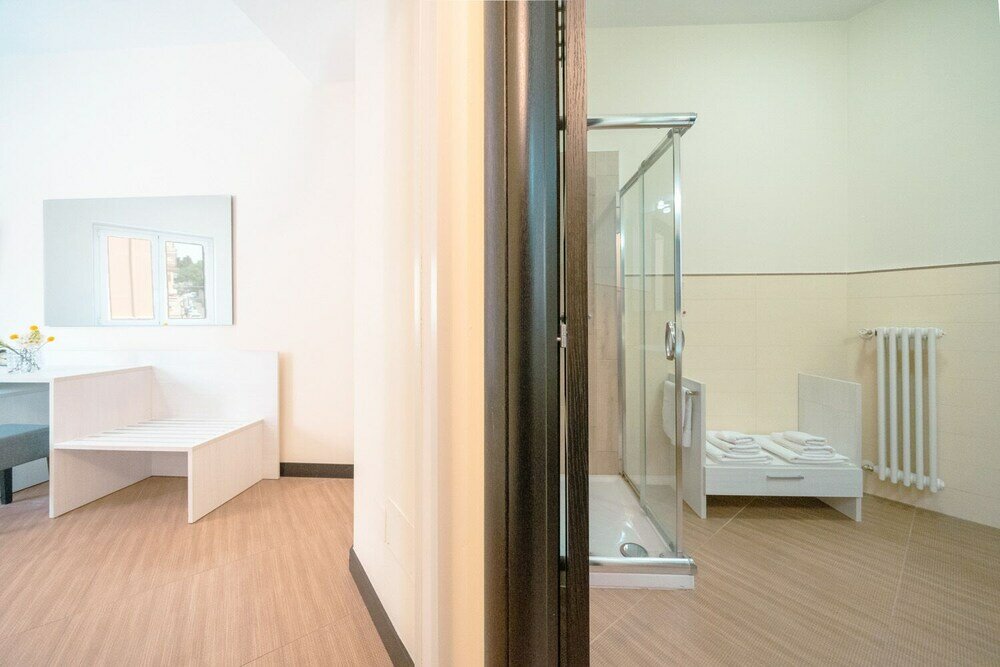 Фото Porta Maggiore Deluxe Center City Rooms