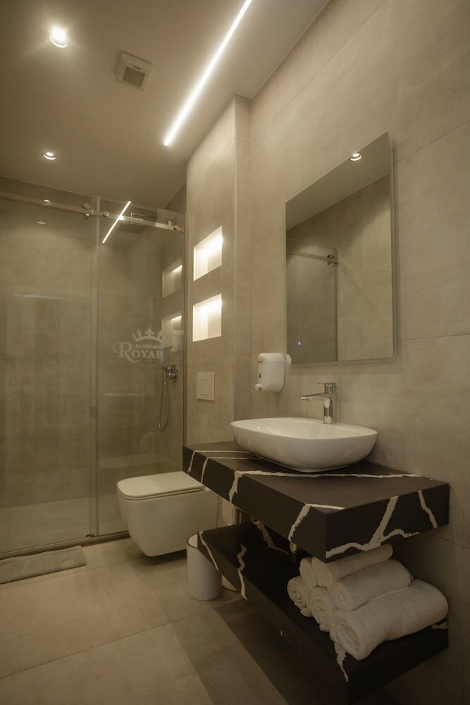 Фото Kompleksi Royal