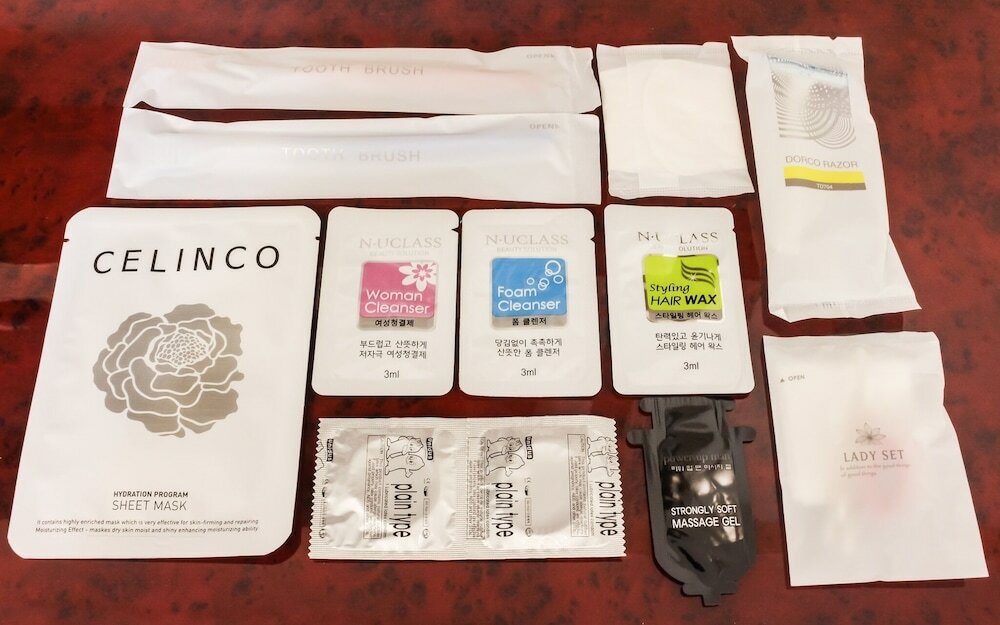 Фото Yeosu Luna Hotel