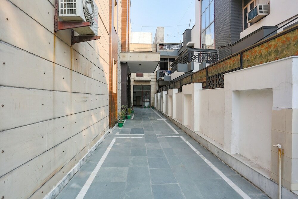 Фото Fabhotel Grand Palace