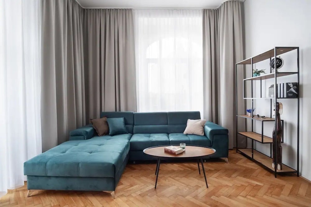 Фото Helen Homestay Karlín Prague