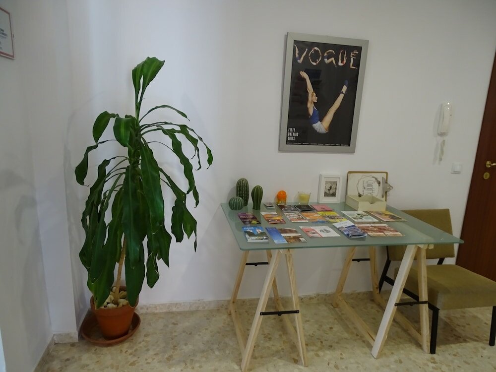 Фото Bahía Blanca Apartments