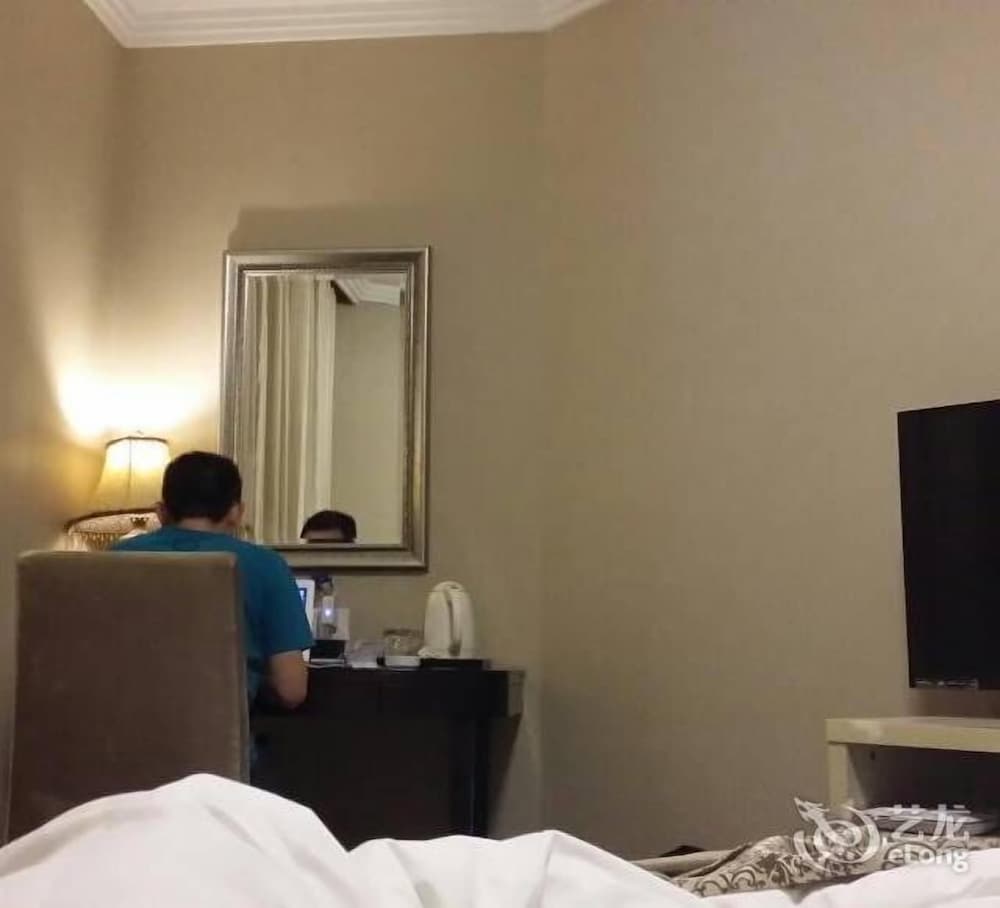 Фото Atour Light Hotel Hongqiao Beixinjing Metro Station Shanghai