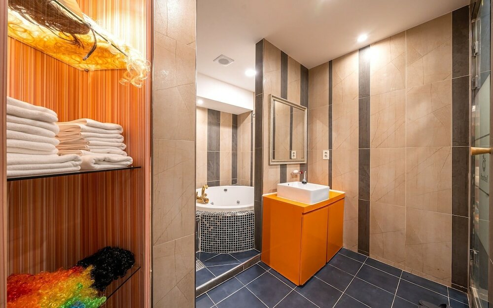 Фото Shinchon S Hotel