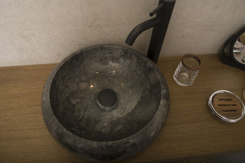 Фото Elaia Grove