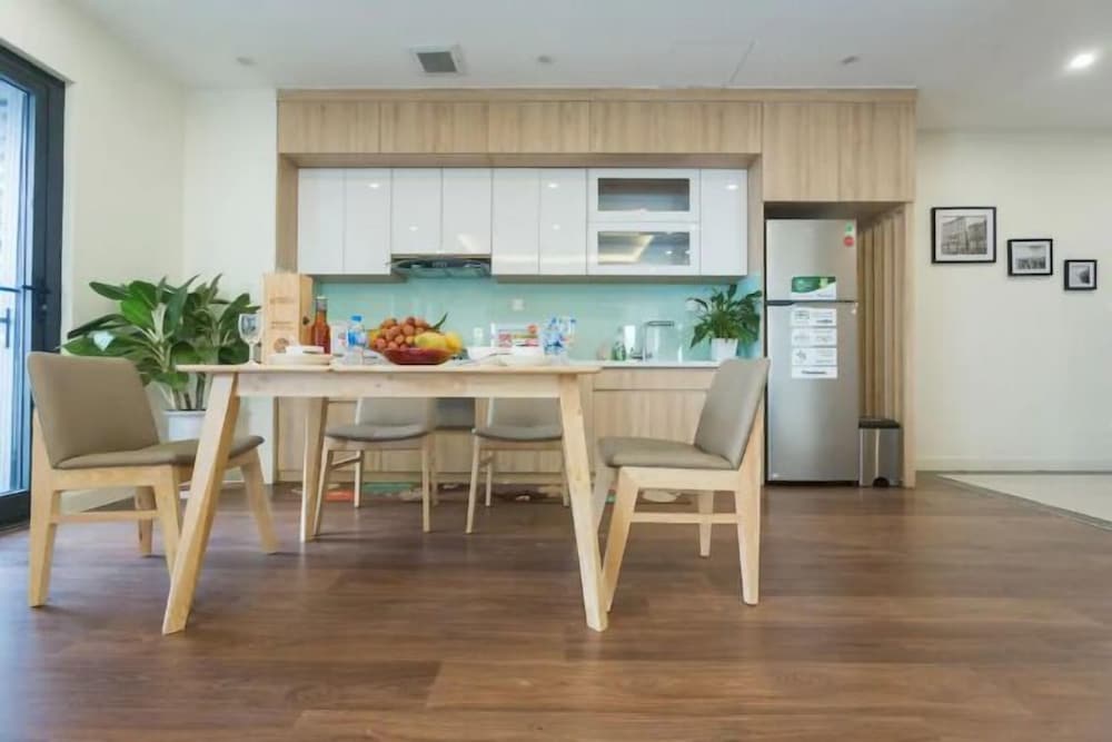 Фото Bayhomes Imperia Garden