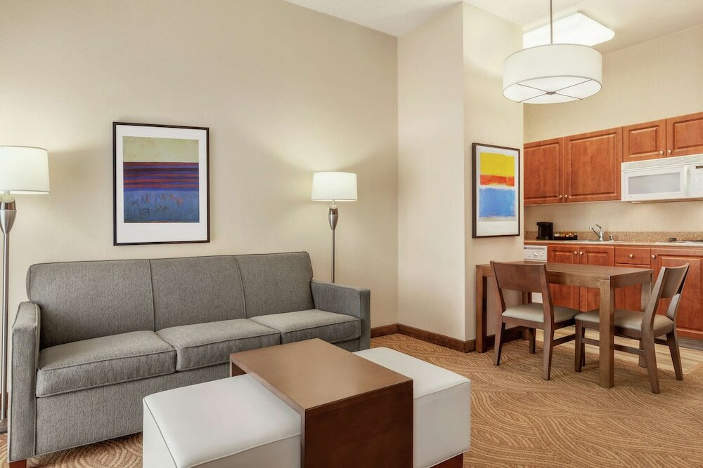 Фото Homewood Suites by Hilton Oakland Waterfront