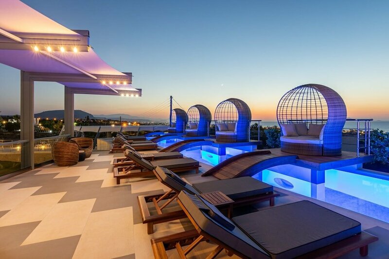 Гостиница Onira Suite Dreams