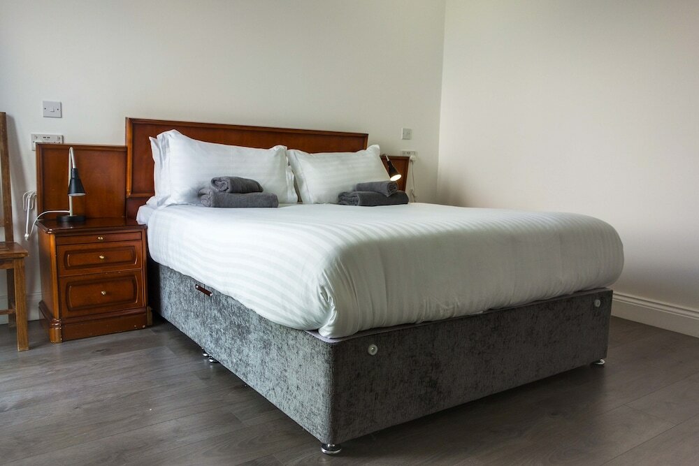 Фото Abbey Point Hotel