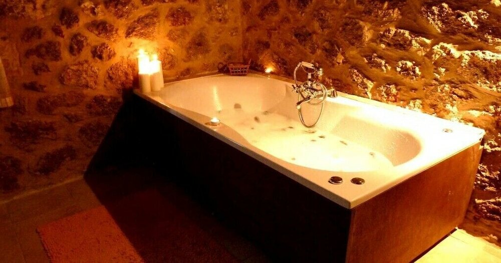 Фото Paliokastro Guesthouse