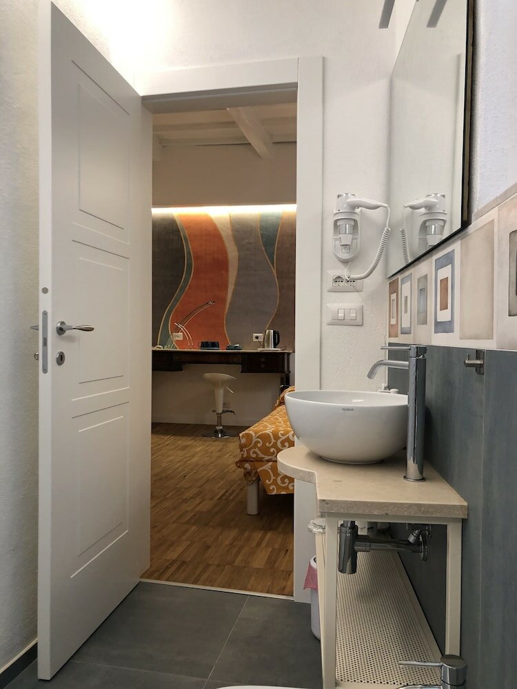 Фото Dimor'a' Rooms