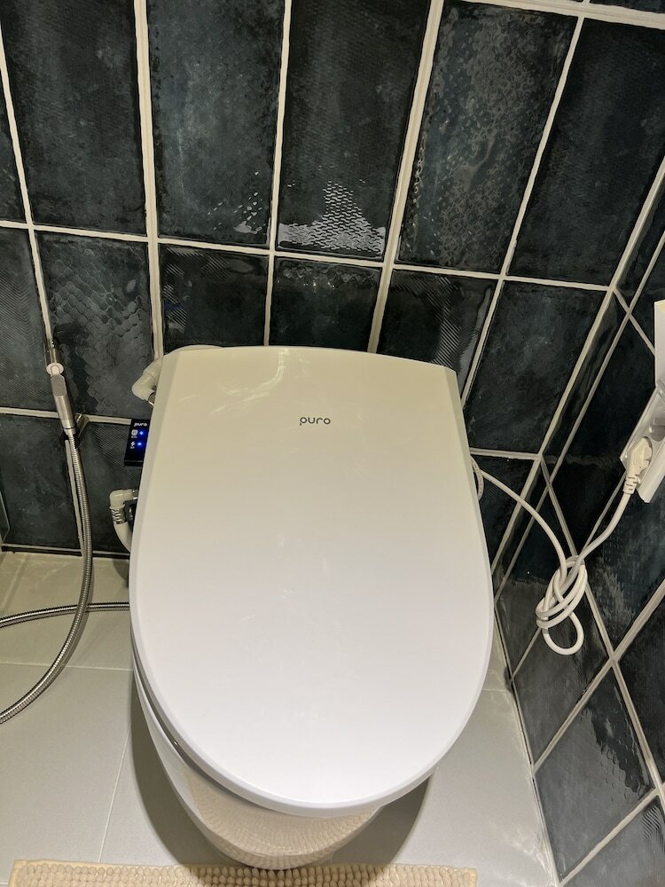 Фото World House