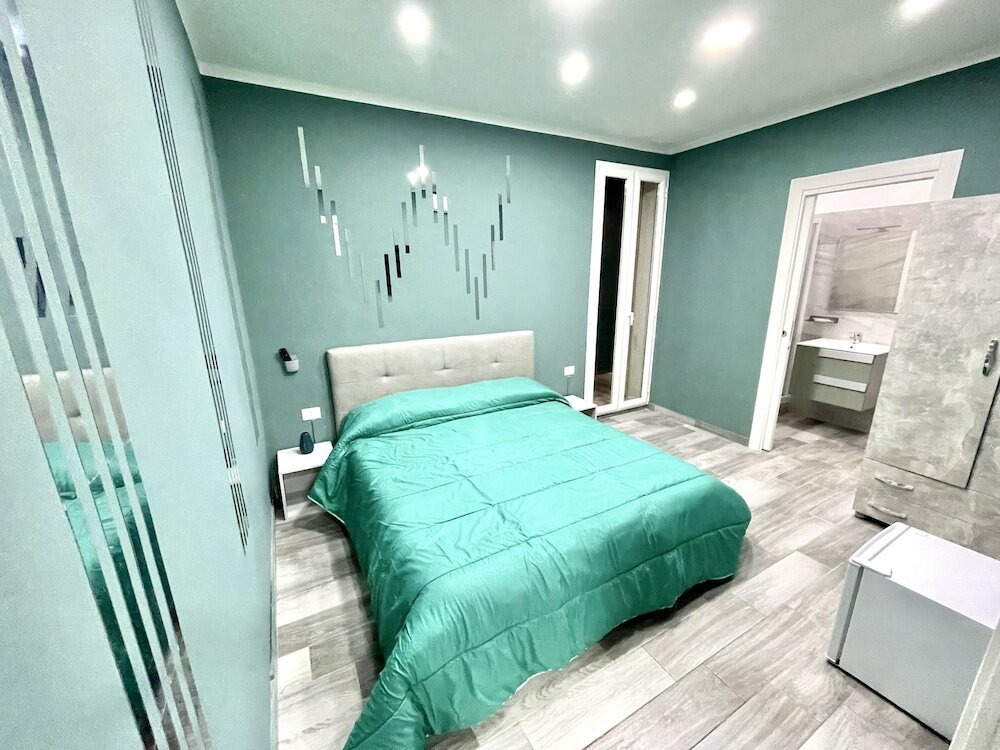 Фото Airport-Napoli