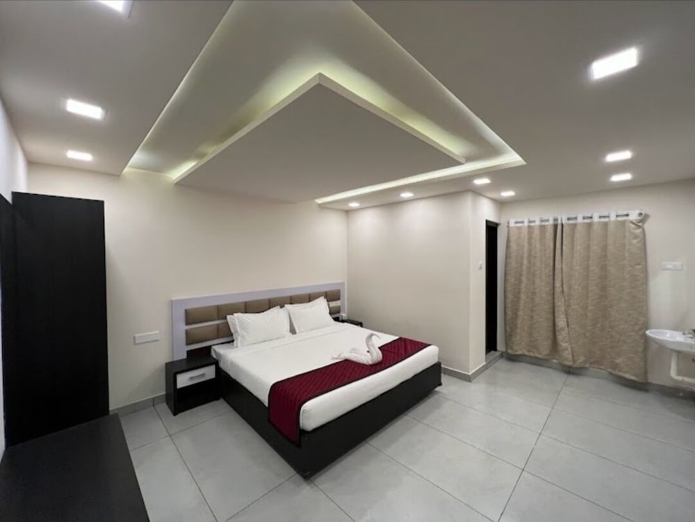 Фото Clarks Inn Express Sirkazhi