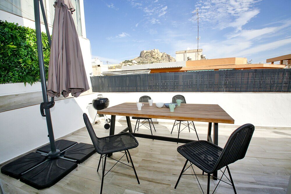 Фото M&c Penthouse Santa Barbara