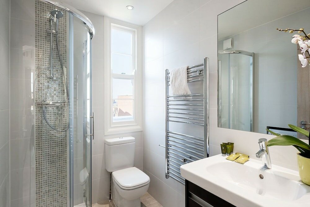 Фото Chelsea - Sloane Avenue apartments by Flying Butler