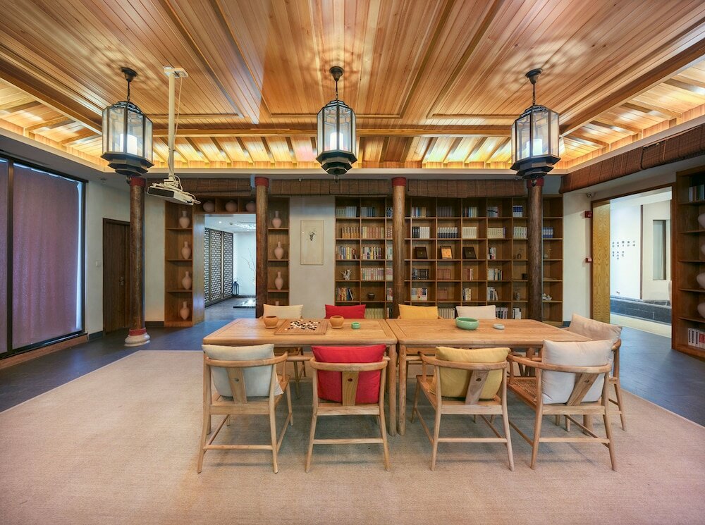 Фото Qianna Hotel