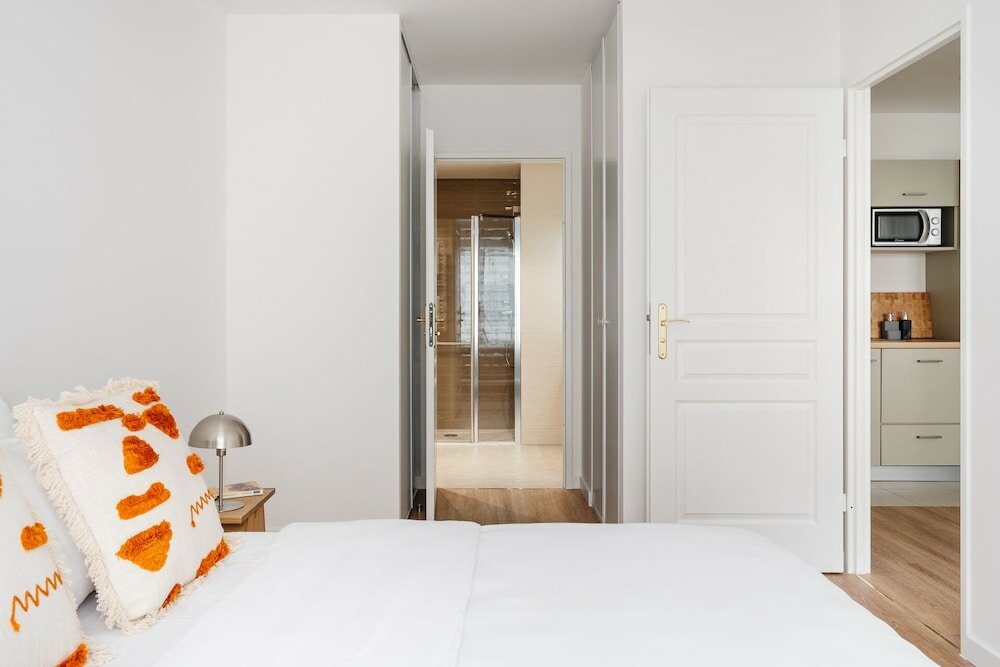 Фото Edgar Suites Châtillon