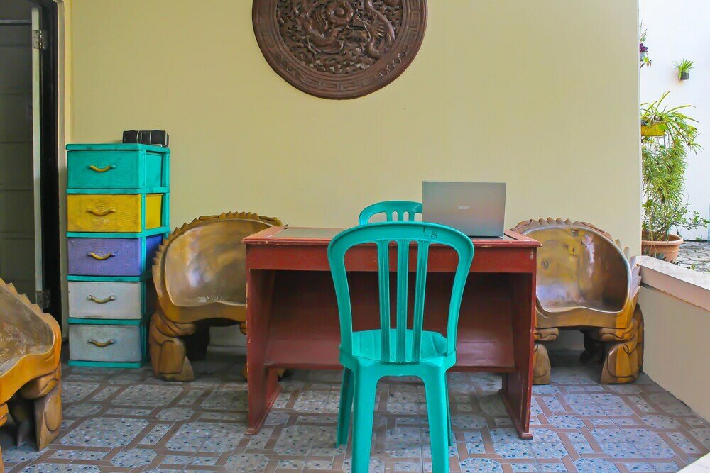 Фото Oyo 92593 Penginapan Sultan Haji 1