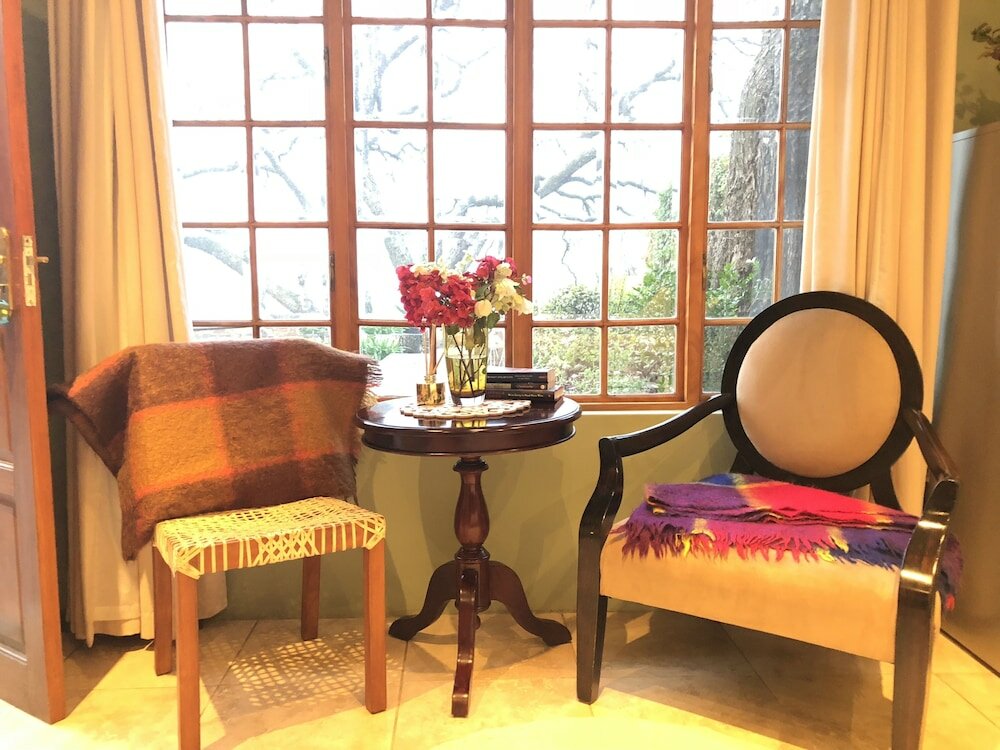 Фото Houghton Hill Cottage