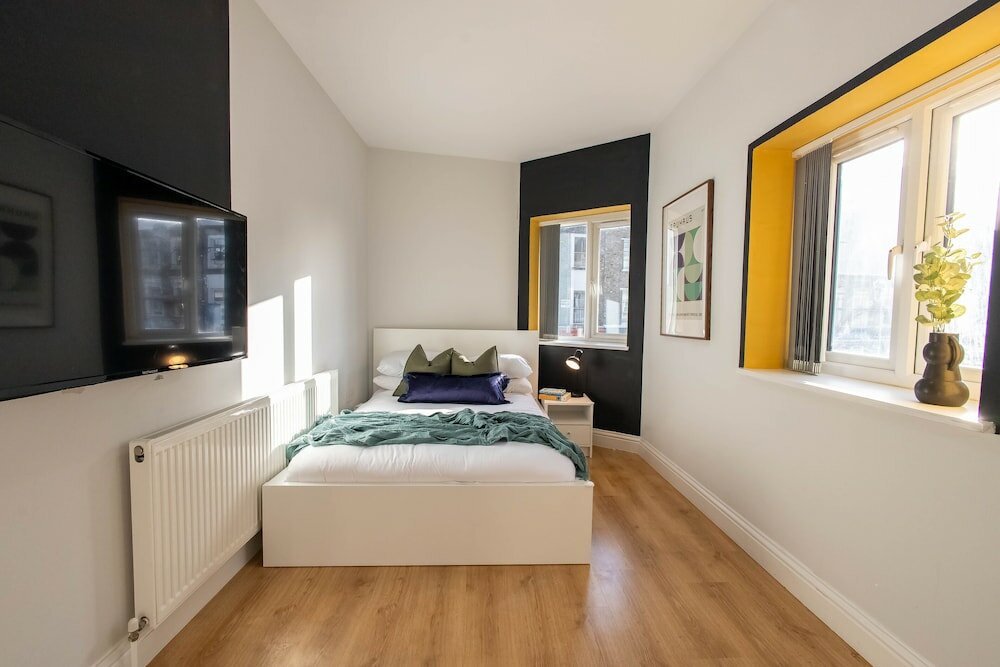 Фото Cosy Apts near Chalk Farm & Camden Mkt