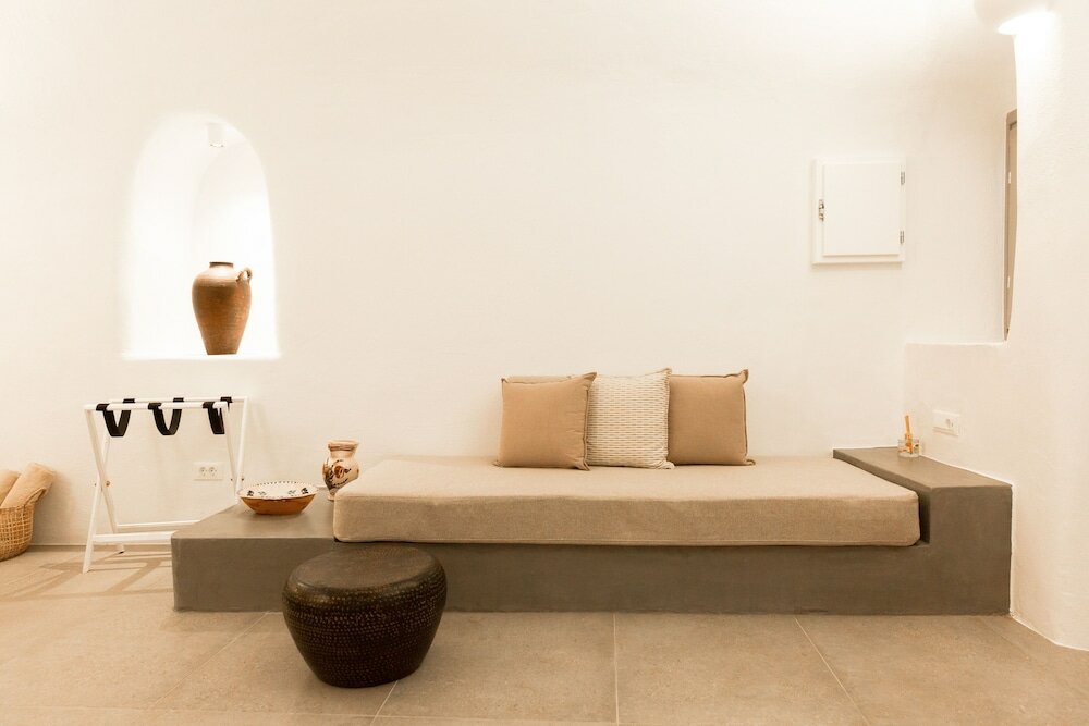 Фото Cydonia Caves