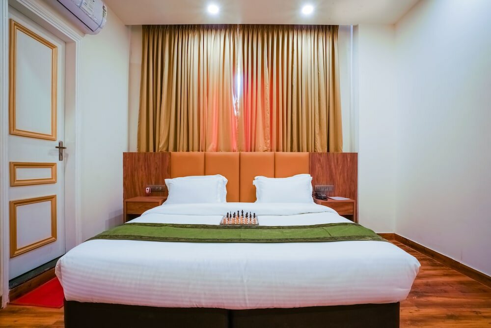 Фото All Heavens Gold