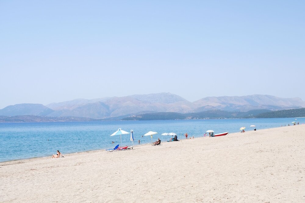 Фото Margo Beach Hotel