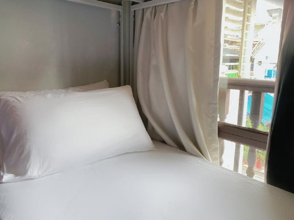 Фото Hotel Calmo Chinatown