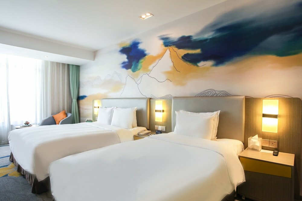 Фото Holiday Inn Express Lhasa Potala Palace, an Ihg Hotel