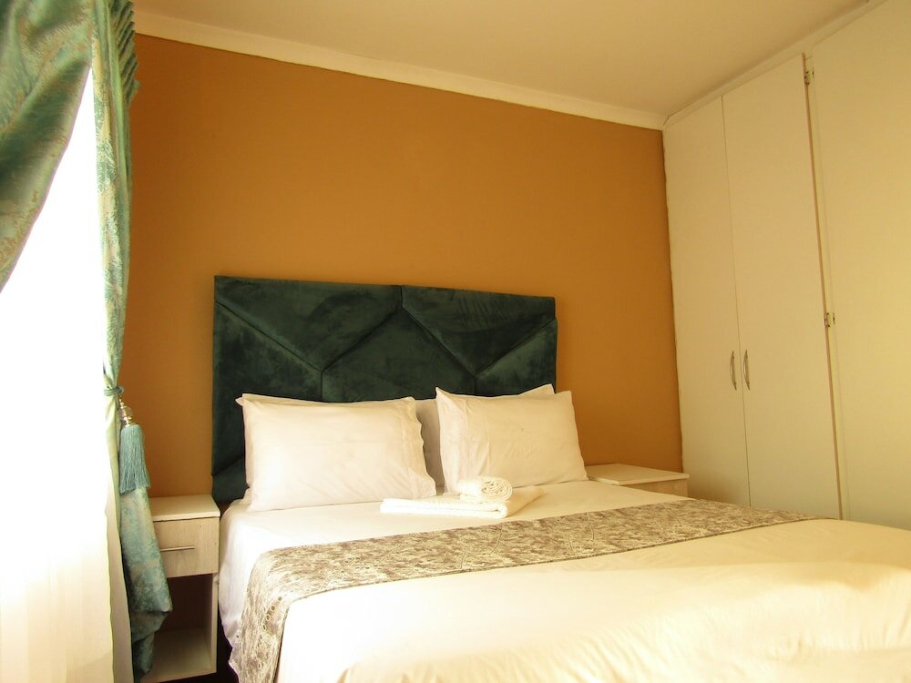 Фото Haithoms Tlokweng