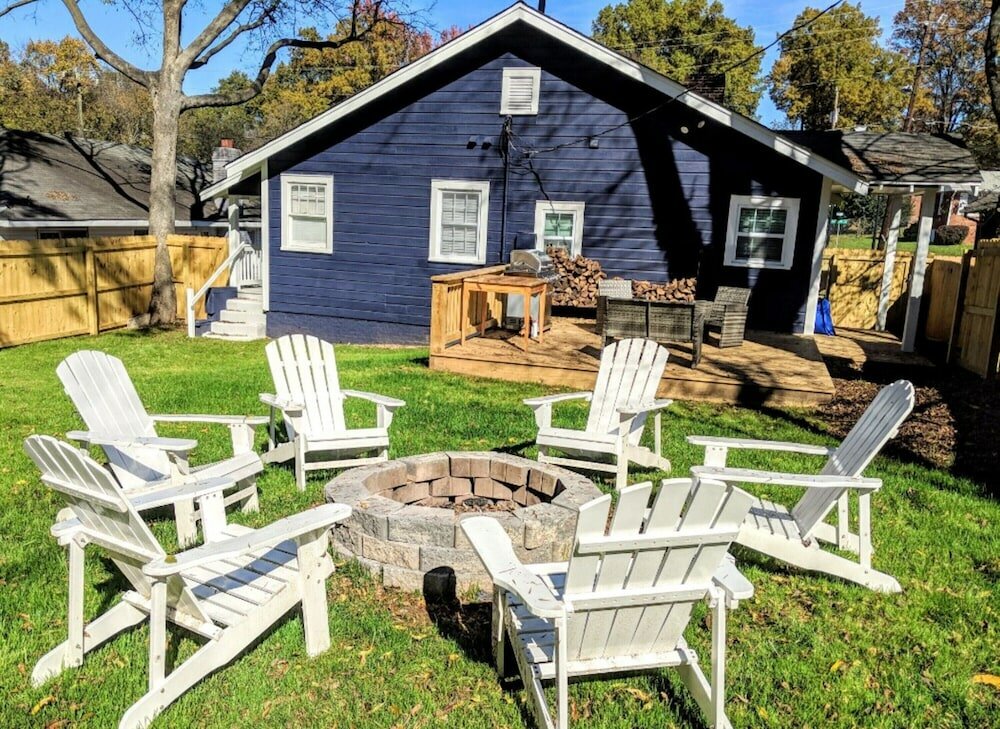 Фото Bright and Modern Close to Everything