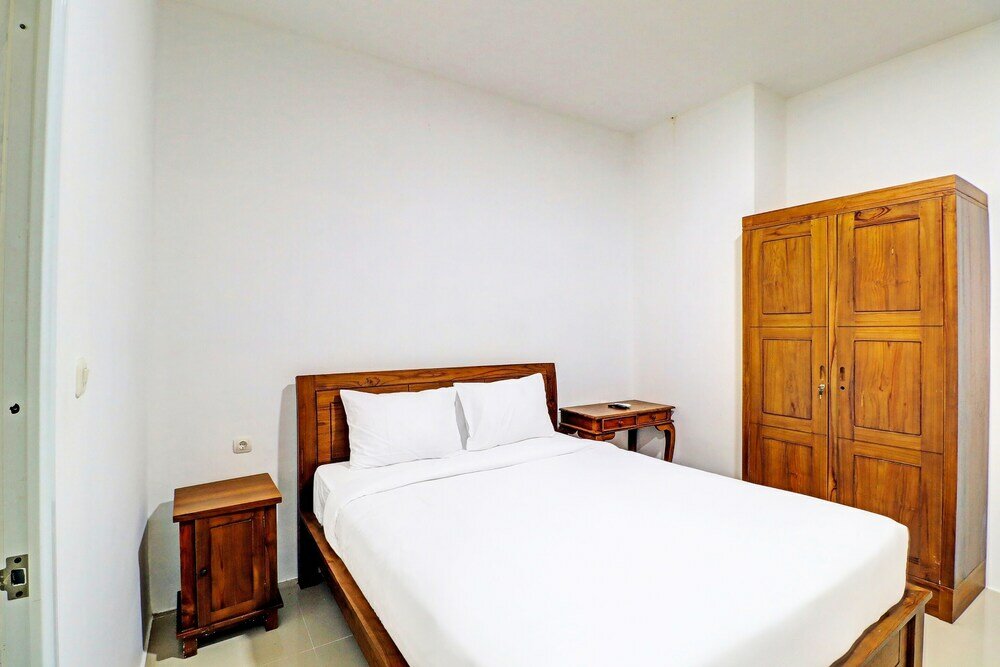 Фото Capital O 92039 Runways House