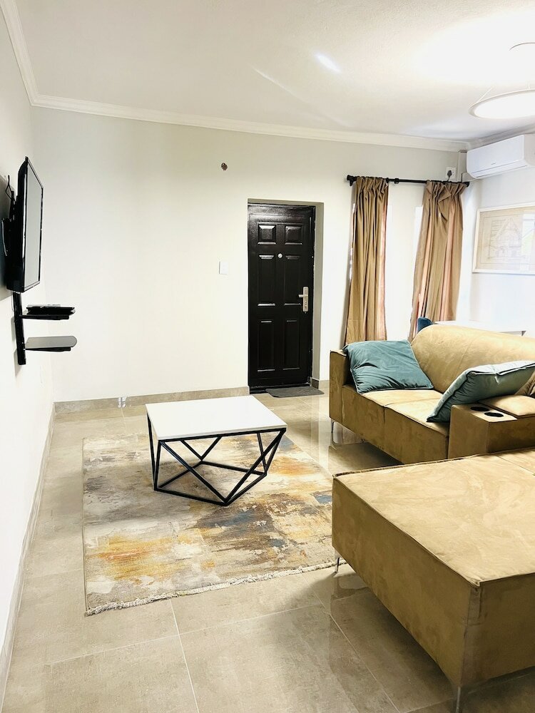 Фото 435 On Vale Boutique Aparthotel