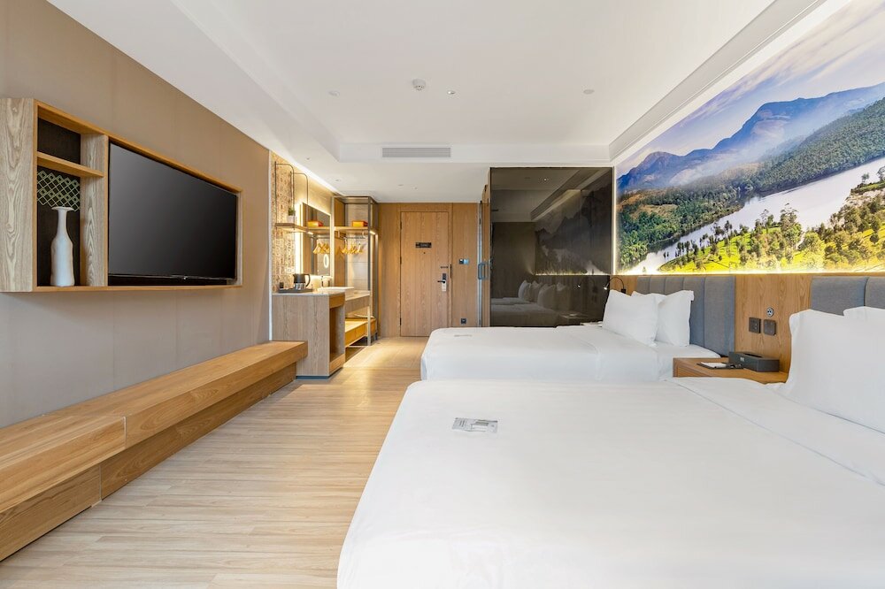 Фото Anns Go Hotel